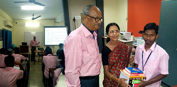 Major Gn B.K. Mohanti, AVSM (Retd.), Former Addl DG,  Medical Services, Indian Army delivered a lecture on ‘Role of Defence Services & Importance of Etiquette in Public Life’ to students of KISS. He also gave away books to a tribal student from KISS.